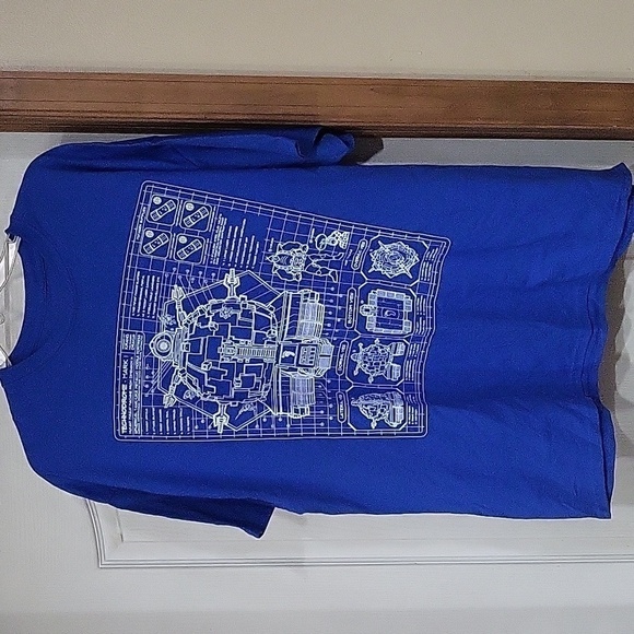 NIB Loot Crate 2XL Tees, 2 pins, Scooby-Doo Black Light Poster, Ghostbusters fig - Picture 12 of 16